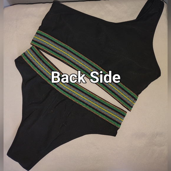 One Shoulder Bikini - Picture 2 of 3